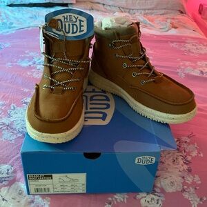 NWT HEY DUDE Bradley Boot Leather 9M